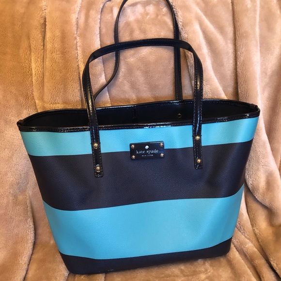 kate spade Handbags - Kate Spade Blue Stripe Tote